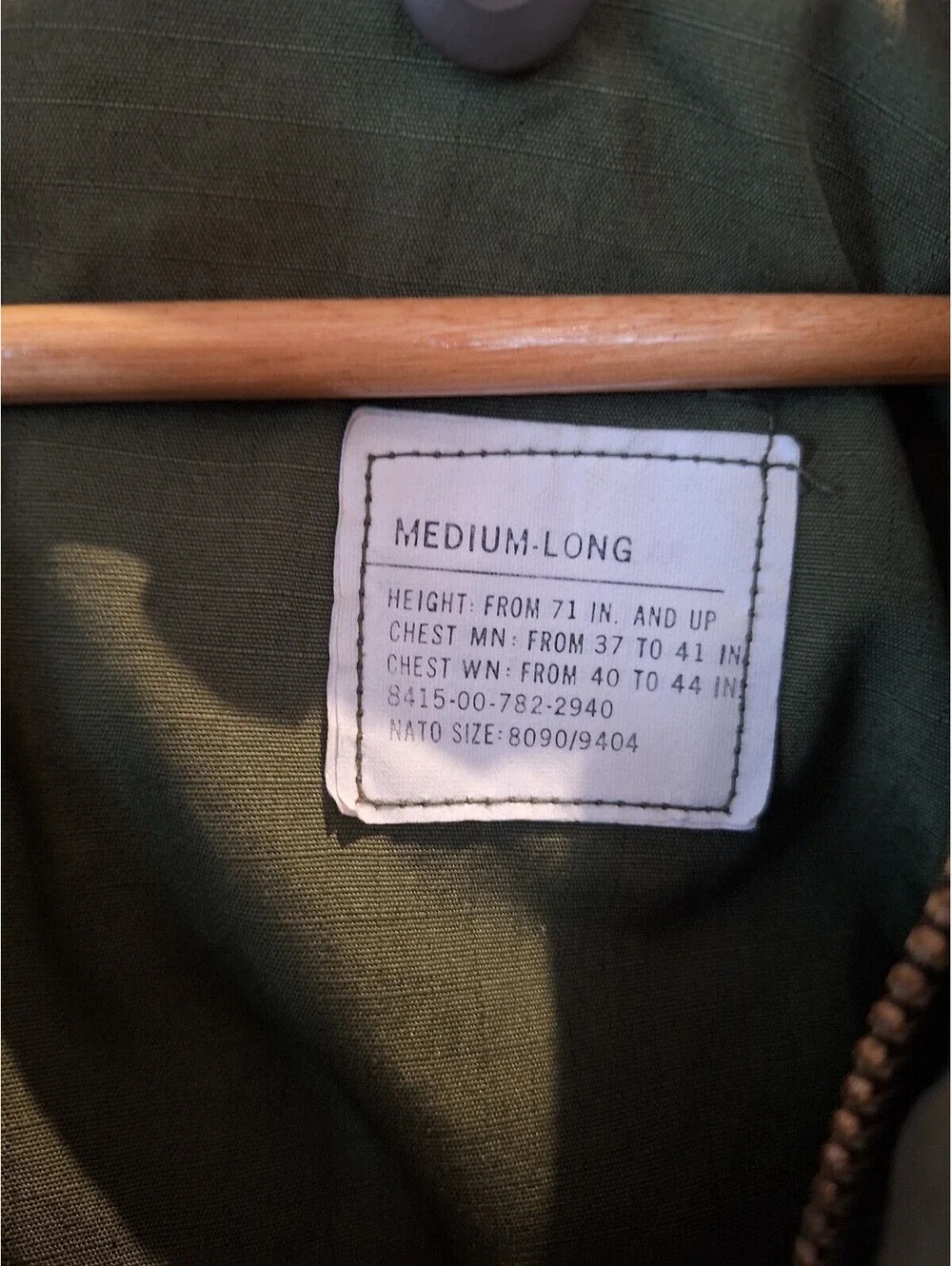 M-65 vintage 1983 cold weather air force military field coat. Medium- Long.